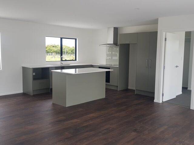 Olive Kitchen - Kiwi 3