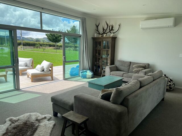 Living area - Kiwi 3